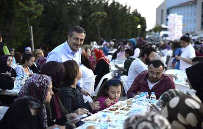 PAYLAŞIMIN SON ADRESİ, AŞAĞISÖĞÜTÖNÜ